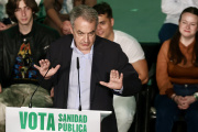 El expresidente del Gobierno José Luis Rodríguez Zapatero a 14 de mayo de 2026 en un mitin. Ya son viejos tiempos
