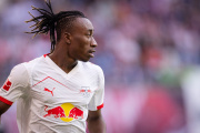 Yan Diomandé, en un partido con el Leipzig