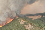El incendio junto al monasterio de San Juan de la Peña.