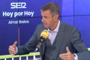 Pedro Sánchez en una entrevista en la SER con Aimar Bretos