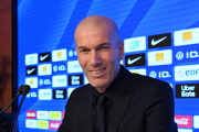 Zinedine Zidane, durante su rueda de Prensa de ayer en París