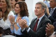 La presidenta d el Comunidad de Madrid, Isabel Díaz Ayuso, y el presidente del PP, Alberto Núñez Feijóo, durante la presentación de la candidatura del PP para el 29N en Madrid, en el Espacio Jorge Juan, a 27 de octubre de 2026, en Madrid (España). El Partido Popular ha presentado oficialmente las personas que encabezarán sus listas para los comicios del 29 de noviembre.

Alejandro Martínez Vélez / Europa Press
27/10/2026