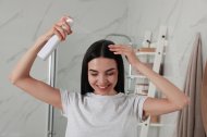 Los 10 mejores champús en seco del 2025 para limpiar tu cabello al instante