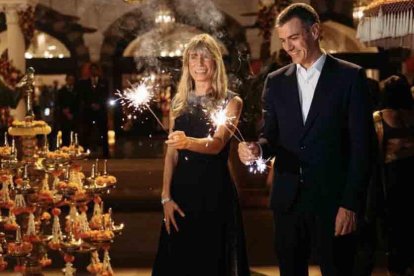 Begoña Gómez y Pedro Sánchez en la India