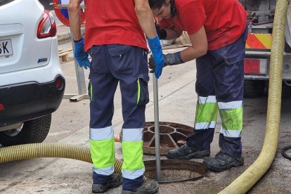 Trabajos de limpieza de alcantarillado