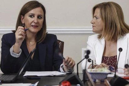 La alcaldesa de Valencia, María José Catalá y la delegada del Gobierno, Pilar Bernabé