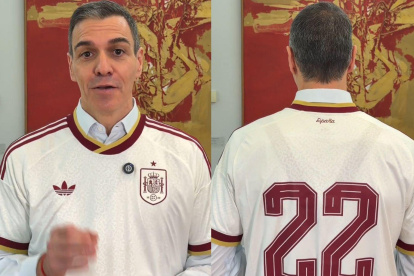 Pedro Sánchez anuncia 22 millones de afiliaciones a la Seguridad Social con la camiseta de la Selección Española