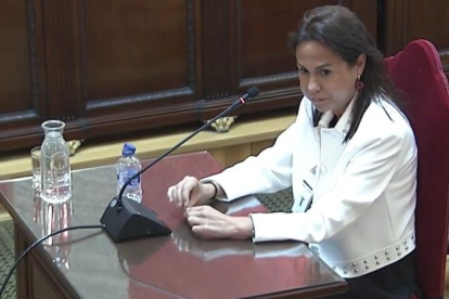 La expresidenta de Adif Isabel Pardo de Vera durante su declaración como testigo en el Tribunal Supremo en el juicio de las mascarillas.