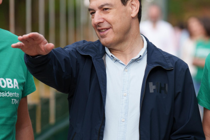 El presidente de la Junta  y candidato popular, Juanma Moreno