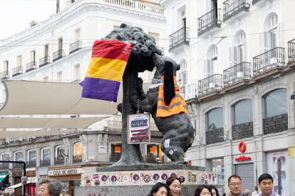 El Oso y el Madroño vandalizado en Sol