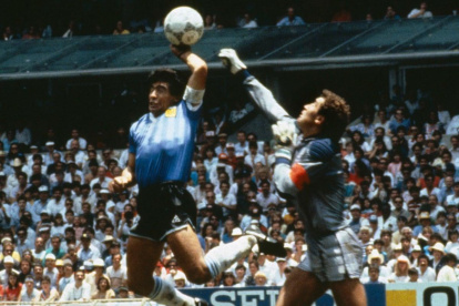 La Mano de Dios de Maradona, fotografía icónica del deporte
