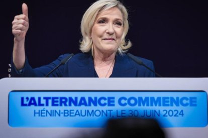 Marine Le Pen celebra la victoria en las elecciones legislativas