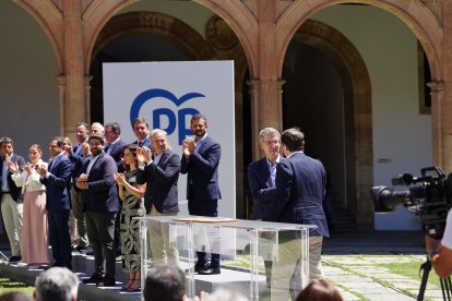 Feijóo con los presidente regionales del PP en Salamanca
