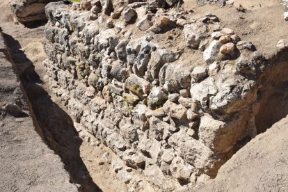 Detalle de parte de una de las construcciones árabes que se localizaron.