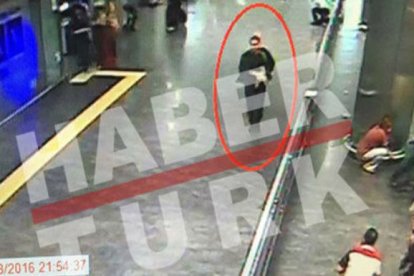 Trascienden las primeras imágenes de los terroristas de Estambul.