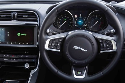 Jaguar Land Rover incorporará Spotify en sus vehículos