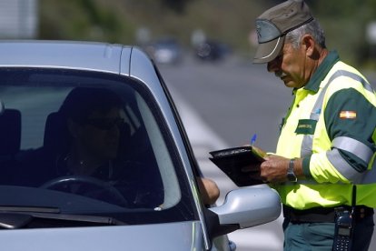 La DGT refuerza la vigilancia del cinturón de seguridad