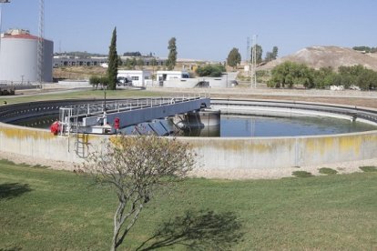 Cómo convertir aguas residuales en combustible