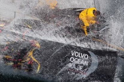 La apertura de comercios enfrenta a PSPV y Compromís  en la Ocean Race