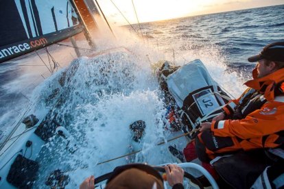 La apertura de comercios enfrenta a PSPV y Compromís  en la Ocean Race