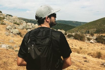 El líder de IU en la Sierra de Gredos.