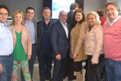 Roberto Serigó, Mari Carmen Contelles, Toni Subiela, Vicente Climent, Álvaro Errazu, Fabiola Meco, Mª José Ferrer Sansegundo y Luis Santamaría.