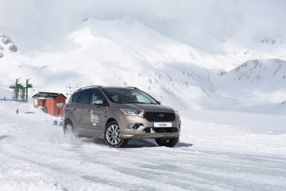 La gama Ford Vignale, a prueba en la nieve