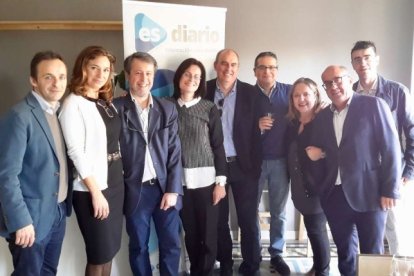 Colaboradores, equipo comercial y de redacción de ESdiario Comunidad Valenciana: Héctor González, Lucía Castilla, Vicente Climent, Bea Muñoz, Javier Prats, Kike Bort, Manu Ríos, Álvaro Errazu, y Carlos