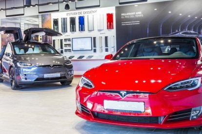 Tesla abre su primer centro de servicio en España