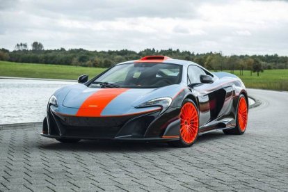 McLaren MSO Gulf Racing 675LT-frontal