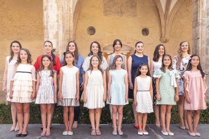 Candidatas a falleras mayores y falleras infantiles