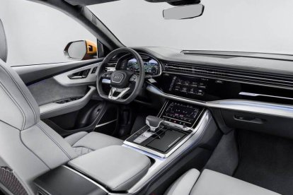 Audi Q8-interior