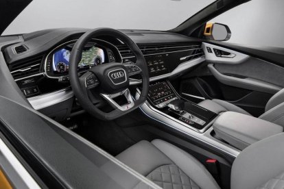 Audi Q8-interior