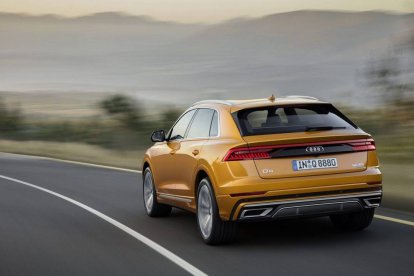 Audi Q8-trasera