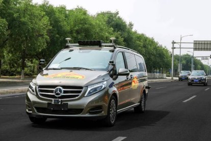 Daimler, el primer fabricante en probar la conducción altamente automatizada en carretera en Beijing