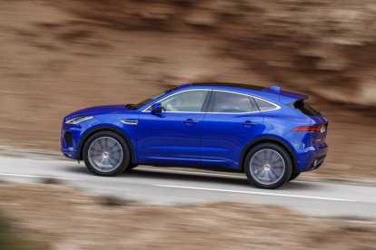 Jaguar E-PACE-lateral