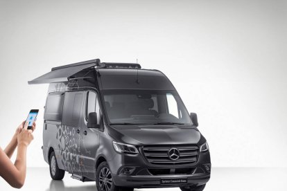 Mercedes-Benz Sprinter Connected Home