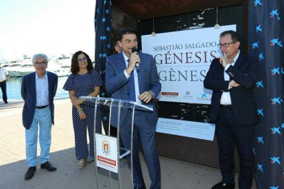 El alcalde Luis Barcala aplaude esta exposición de La Caixa.