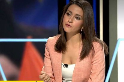 Arrimadas dejó clara la postura de Ciudadanos con Vox.