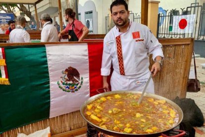 Aaron Campos, Restaurante Alicante 22   (México)