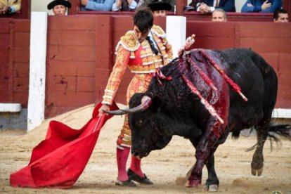 31ª San Isidro: El adiós agradecido a un gran ganadero, que pegó un petardo