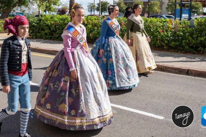 La Agrupación de Fallas del Marítimo homenajea a la Senyera