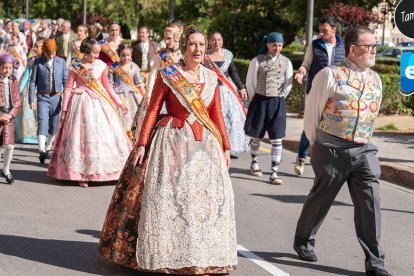 La Agrupación de Fallas del Marítimo homenajea a la Senyera