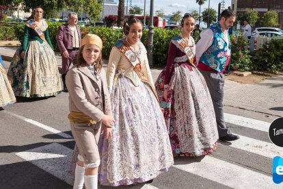 La Agrupación de Fallas del Marítimo homenajea a la Senyera