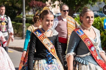 La Agrupación de Fallas del Marítimo homenajea a la Senyera