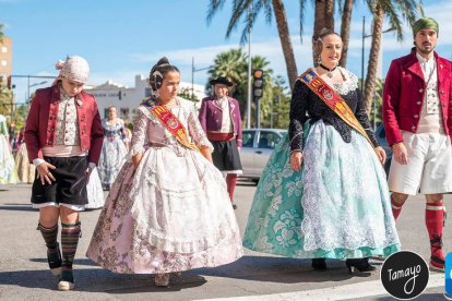 La Agrupación de Fallas del Marítimo homenajea a la Senyera