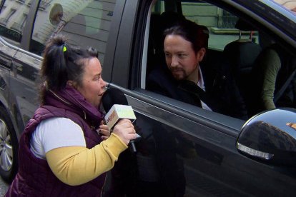 La nueva faceta de Chiqui como reportera política dejó a más de uno boquiabierto, como Pablo Iglesias.