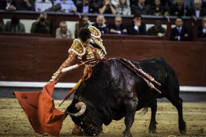 San Isidro 17ª. Viento y mansos en tarde entretenida con Luque y Garrido