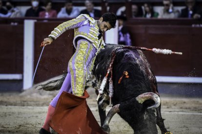 San Isidro 17ª. Viento y mansos en tarde entretenida con Luque y Garrido