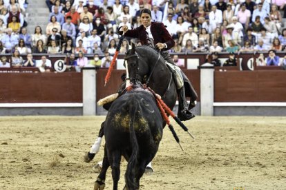 San Isidro 22ª. Puertas Grandes, puertas chicas